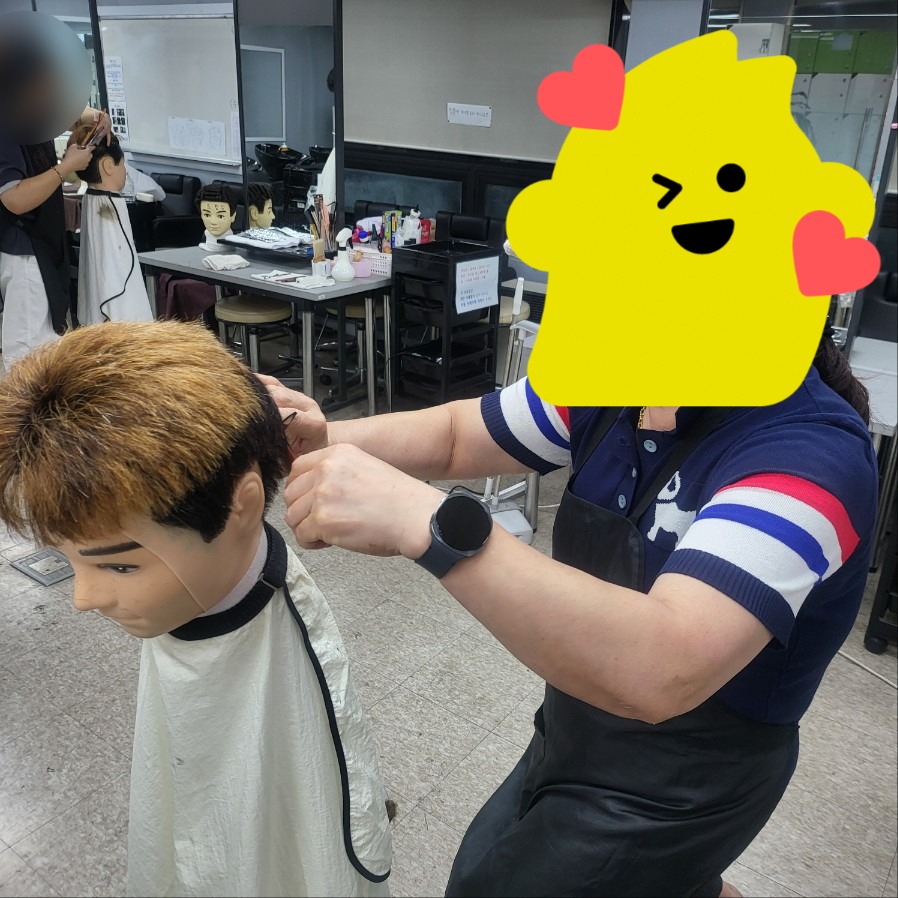 23b8fd44aed8b11fd05481e29befa96c_1787704626_2871.jpg