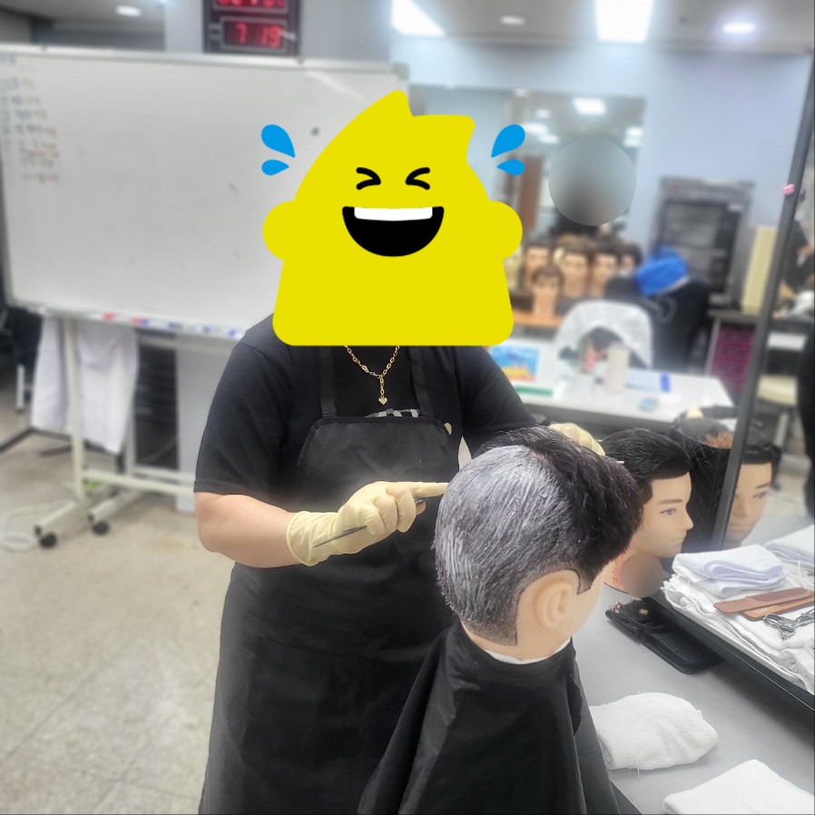 2ed1a6c54e437db9e7120a69de45b85c_1789610068_1084.jpg